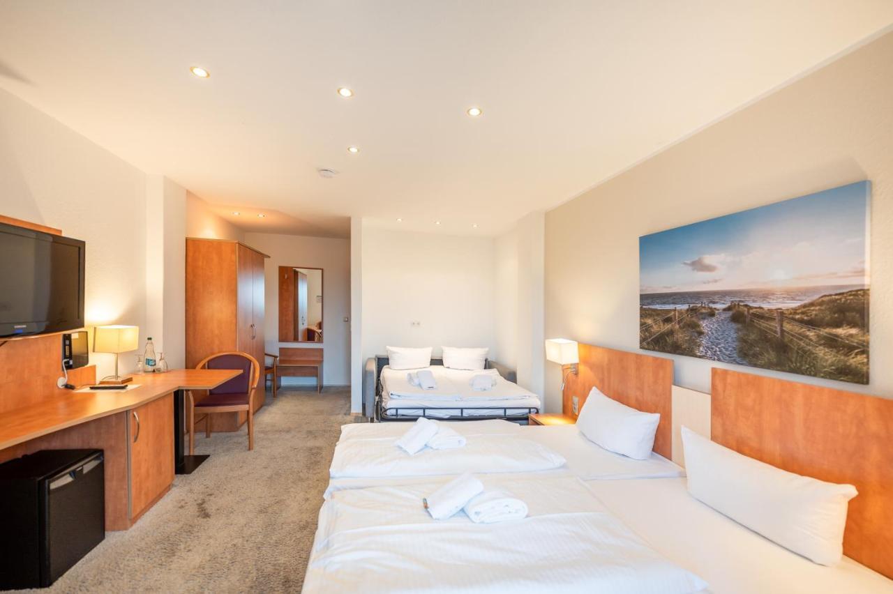Hotel Koenigslinie Sassnitz Esterno foto