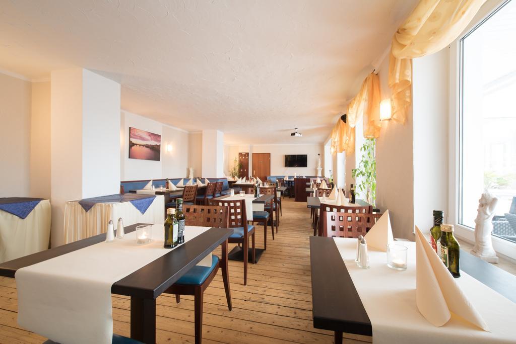 Hotel Koenigslinie Sassnitz Esterno foto