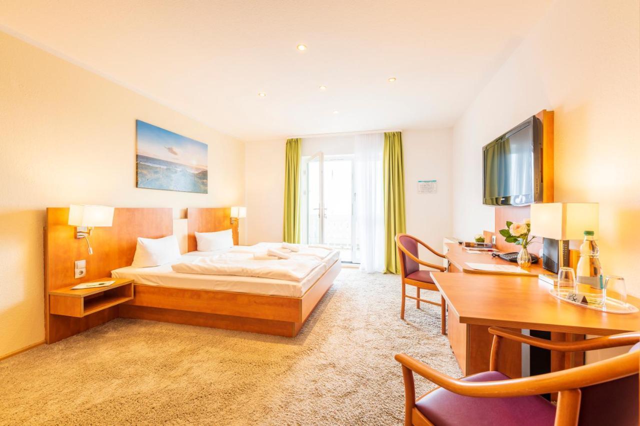 Hotel Koenigslinie Sassnitz Esterno foto