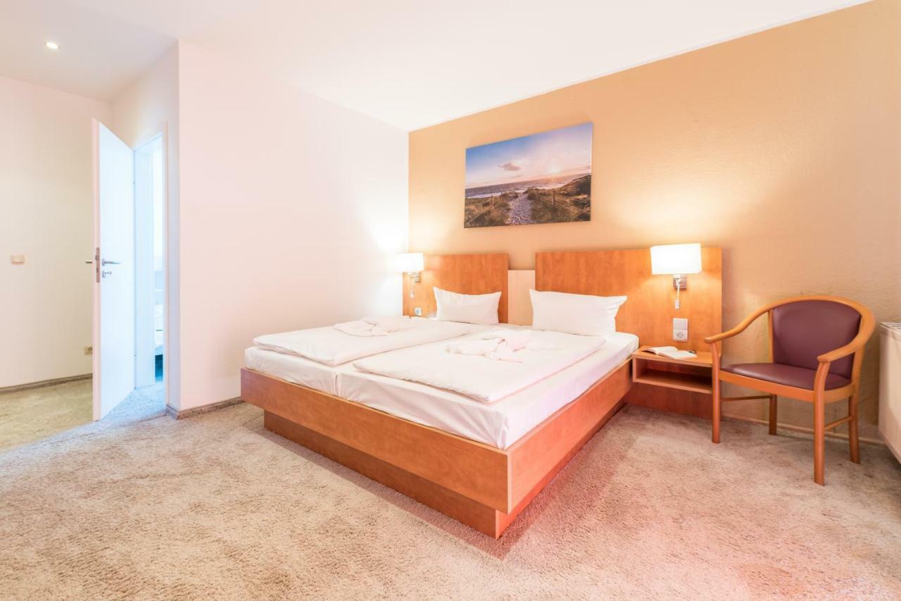 Hotel Koenigslinie Sassnitz Esterno foto